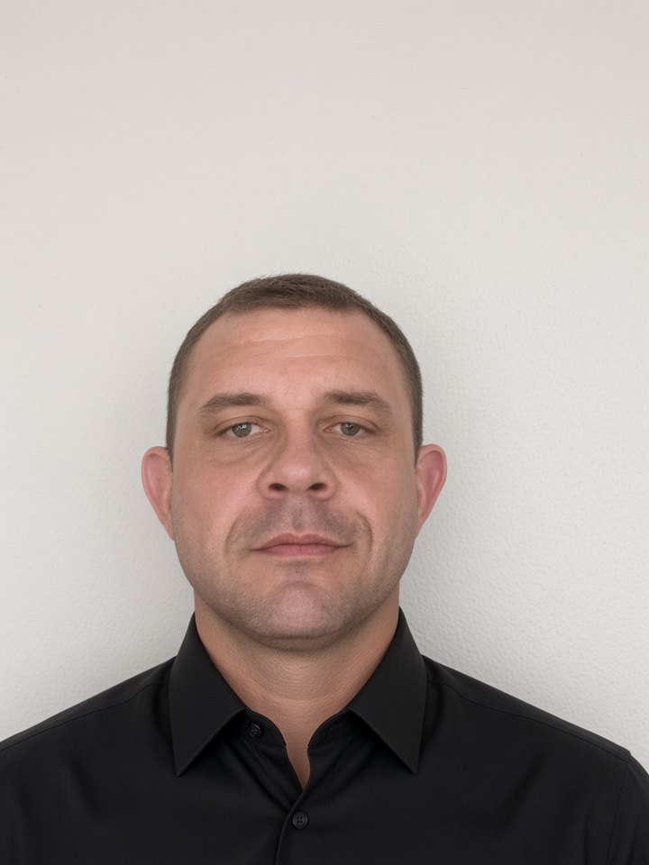 Jason Hemenway, cabinet designer at Rooted Custom Cabinets in Georgetown, TX